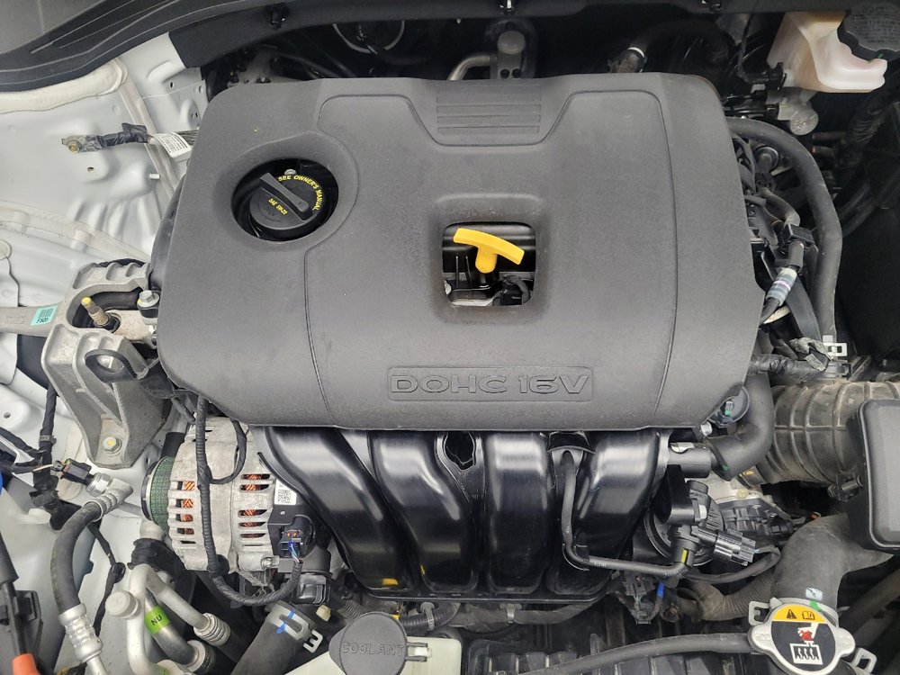 Used 2019 Hyundai Elantra SE w/ Cargo Package image 30
