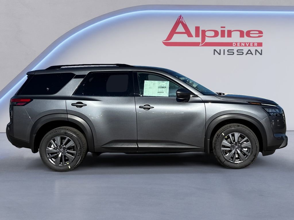 New 2025 Nissan Pathfinder SV image 6
