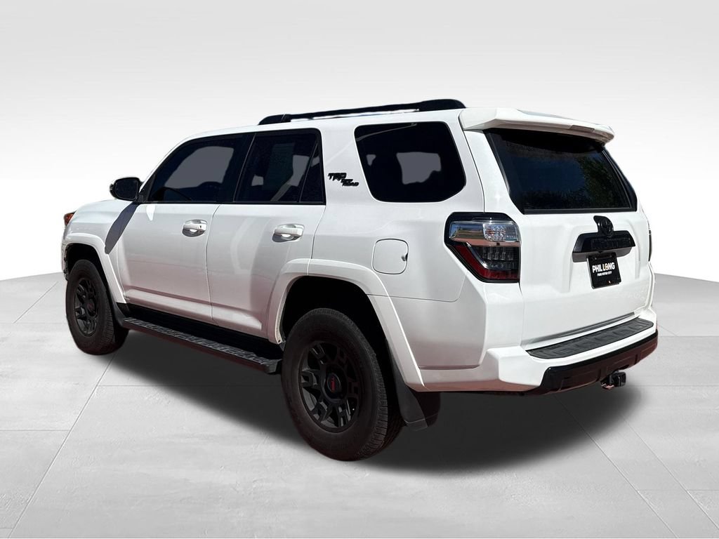 Used 2024 Toyota 4Runner TRD Off-Road Premium w/ Moonroof Package AWD/4WD image 7