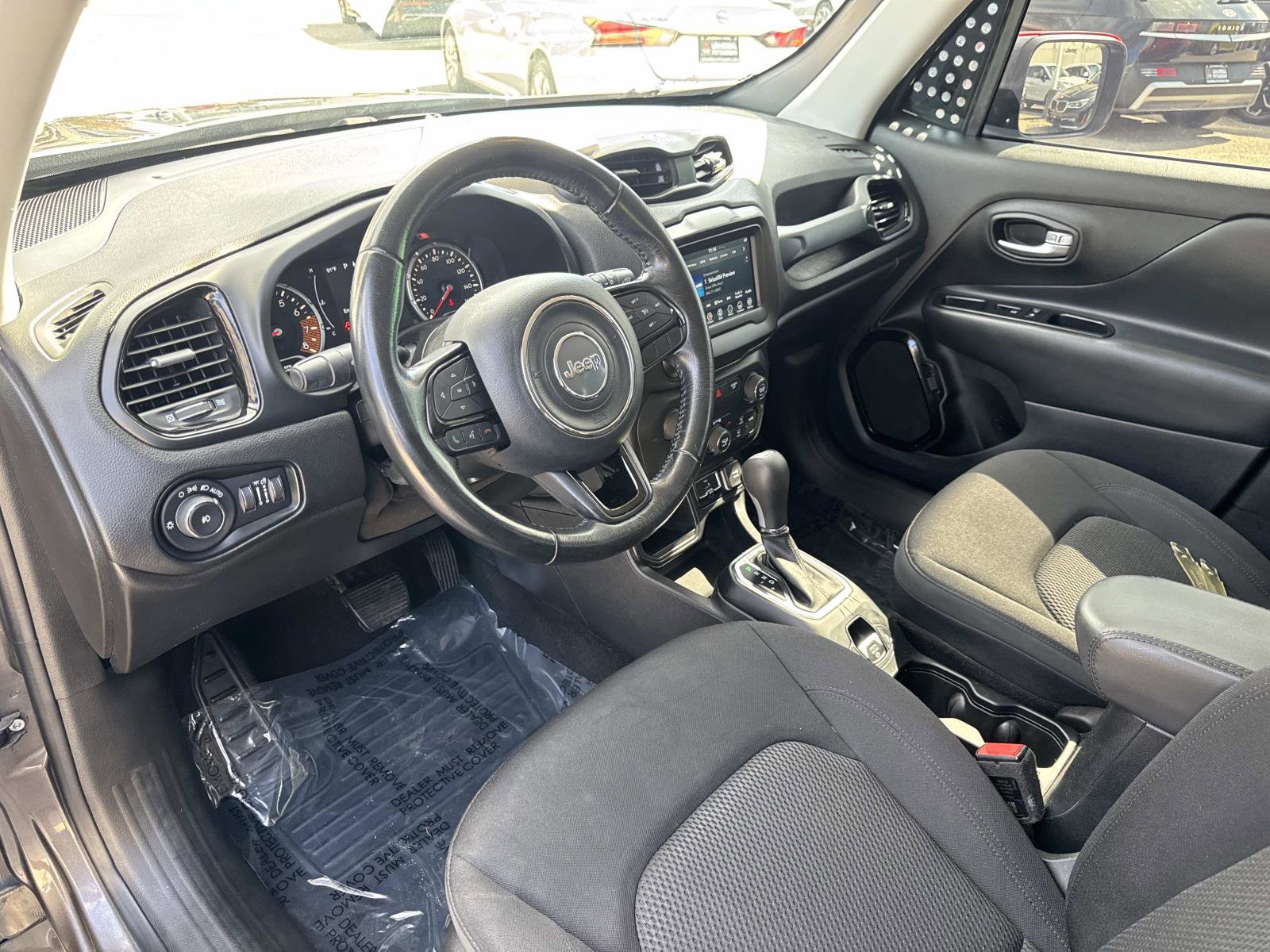 Used 2019 Jeep Renegade Altitude w/ Quick Order Package 2XM image 13