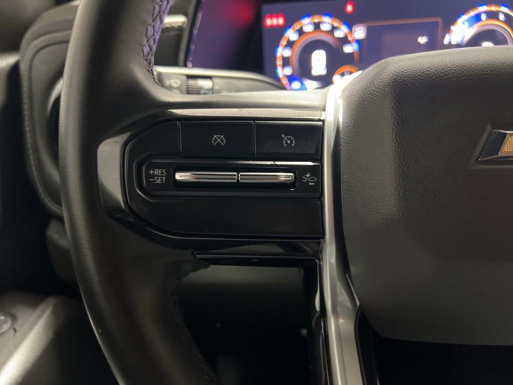 Used 2024 Chevrolet Colorado LT w/ LT Convenience Package image 40