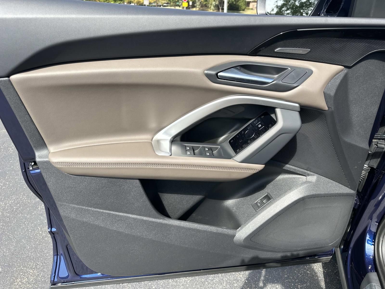 New 2025 Audi Q5 Premium Plus image 11