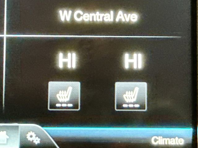 Used 2016 Ford Explorer XLT w/ Equipment Group 202A image 21