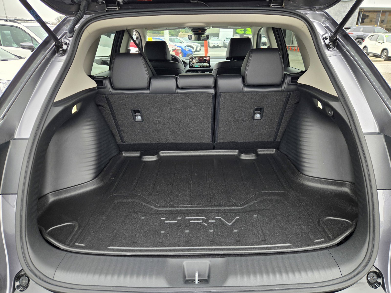 Used 2023 Honda HR-V EX-L image 27