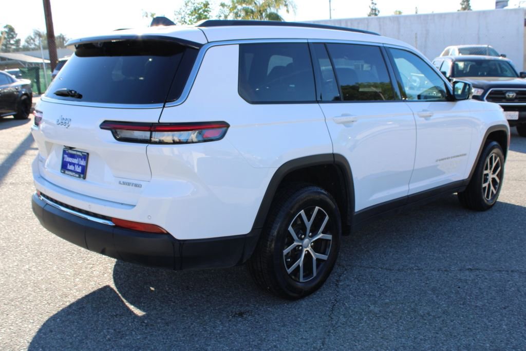 Used 2024 Jeep Grand Cherokee L Limited w/ Luxury Tech Group II image 4