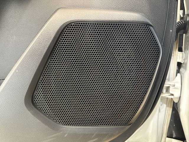 Used 2021 Toyota Highlander Platinum image 25