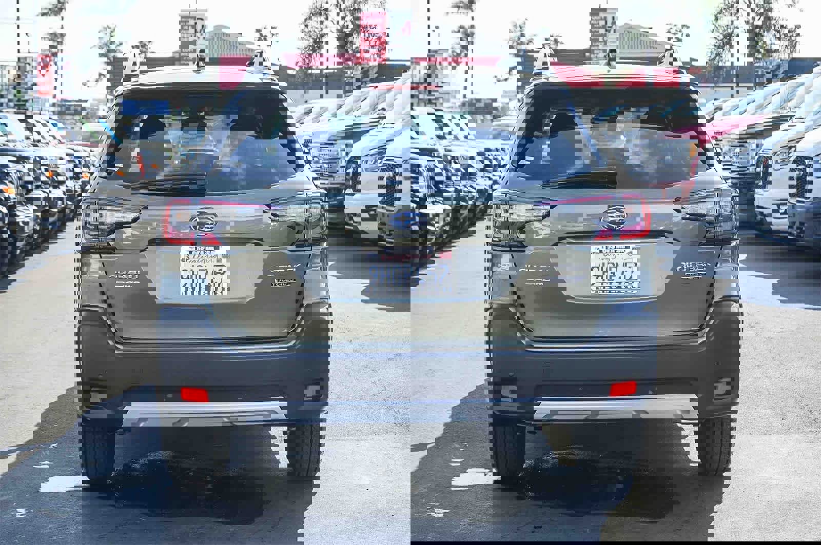 Used 2024 Subaru Outback Touring image 5