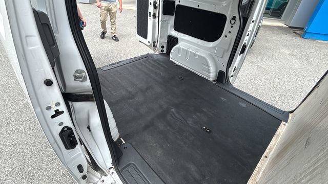 Used 2021 Nissan NV200 S FWD image 23