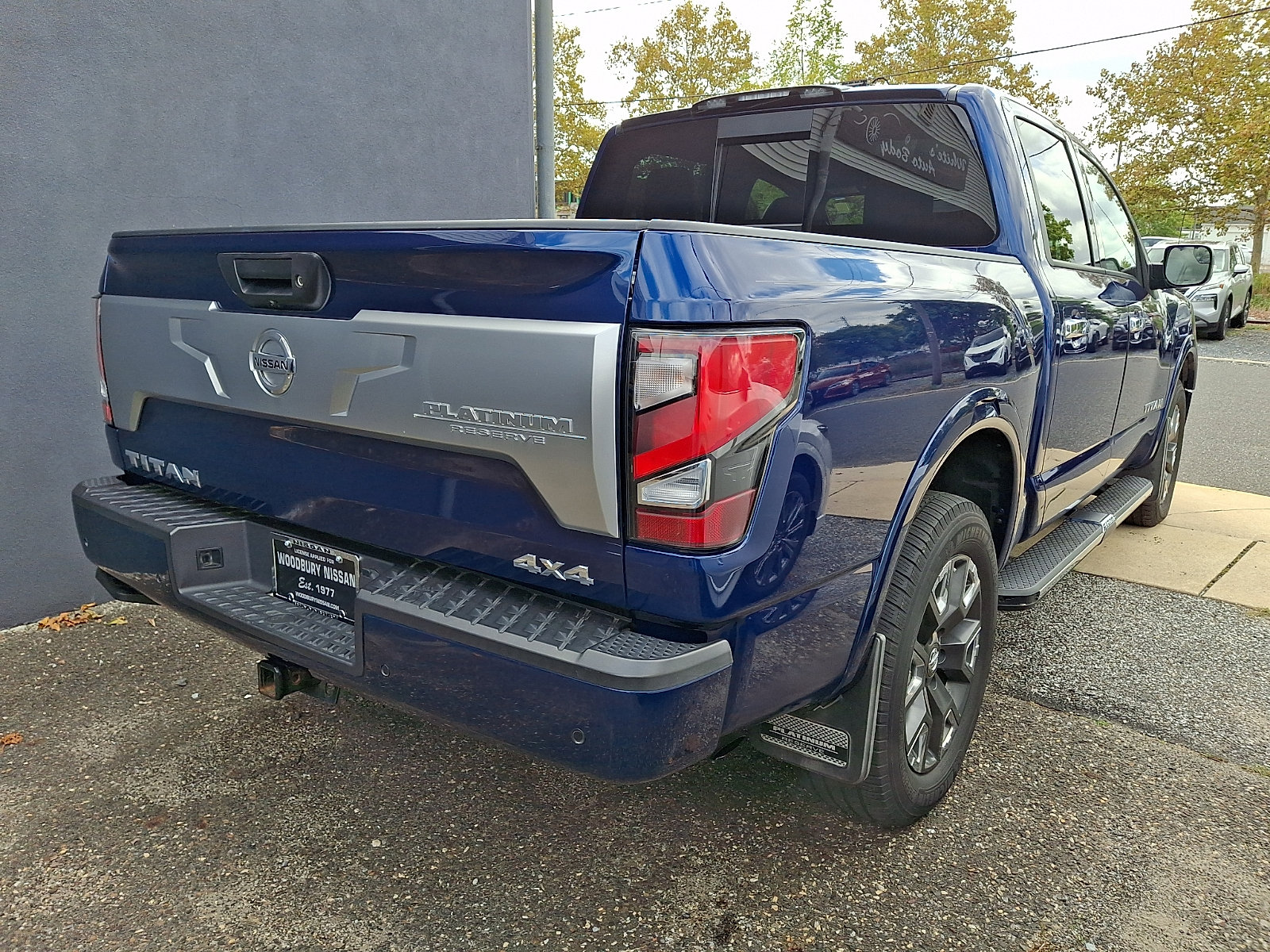 Certified 2021 Nissan Titan Platinum Reserve w/ Moonroof Package AWD/4WD image 6