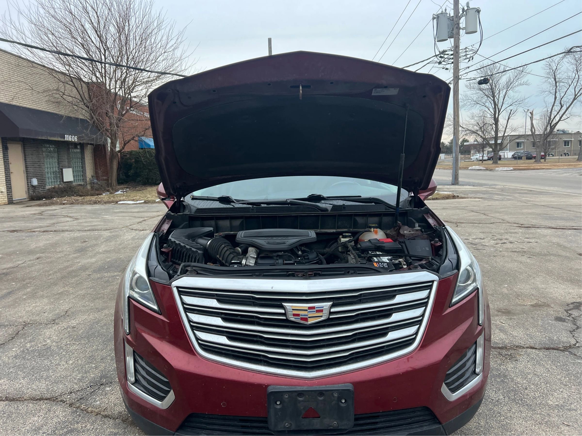 Used 2017 Cadillac XT5 Luxury w/ Driver Awareness Package FWD image 13