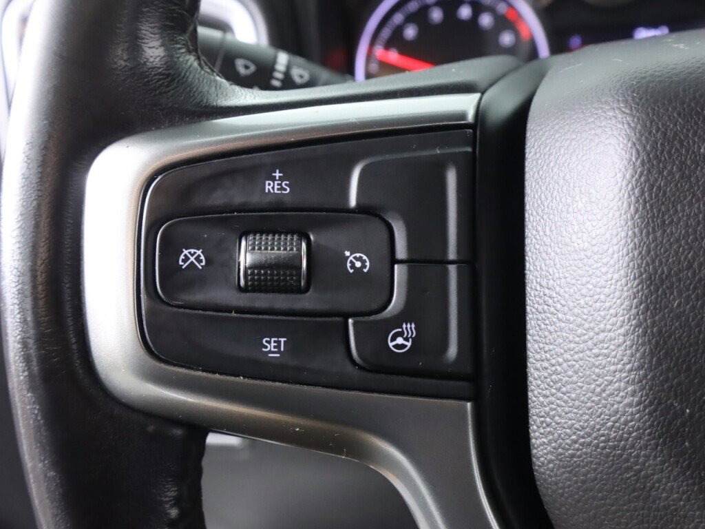 Used 2021 Chevrolet Silverado 1500 LT w/ Convenience Package II AWD/4WD image 13