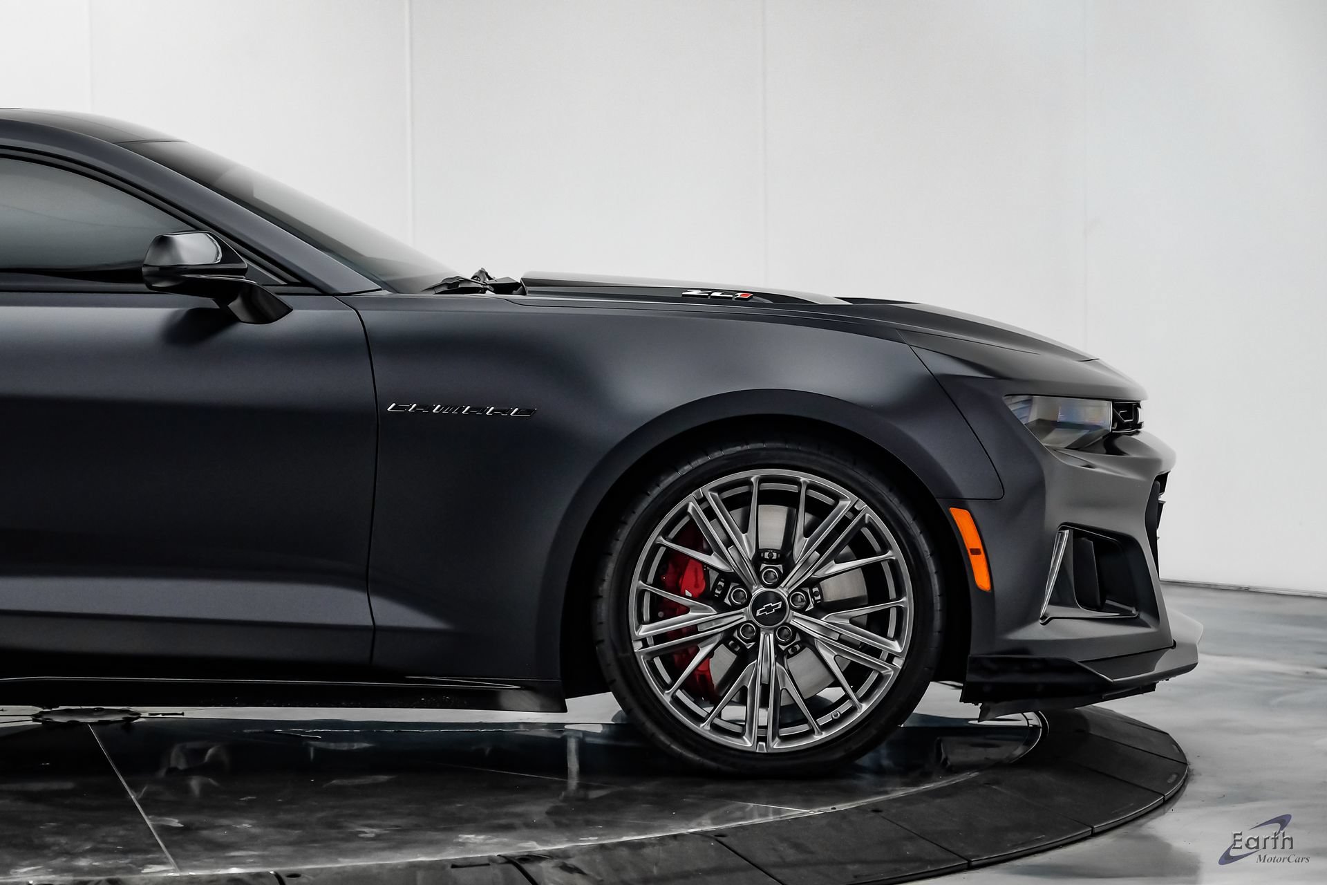 Used 2024 Chevrolet Camaro ZL1 RWD image 20