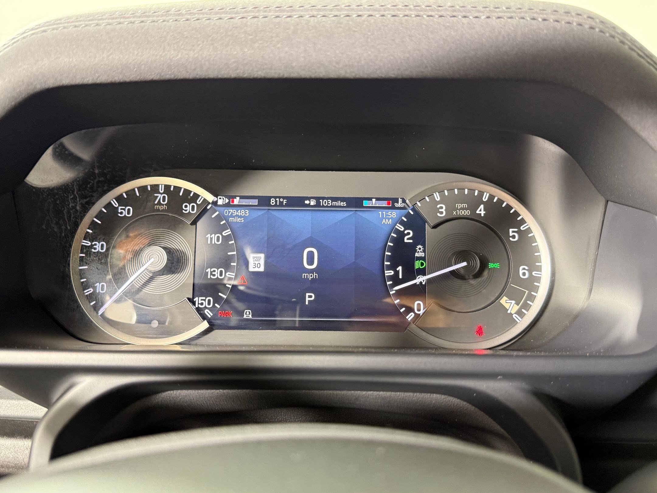 Used 2023 Land Rover Defender 110 X-Dynamic SE image 20