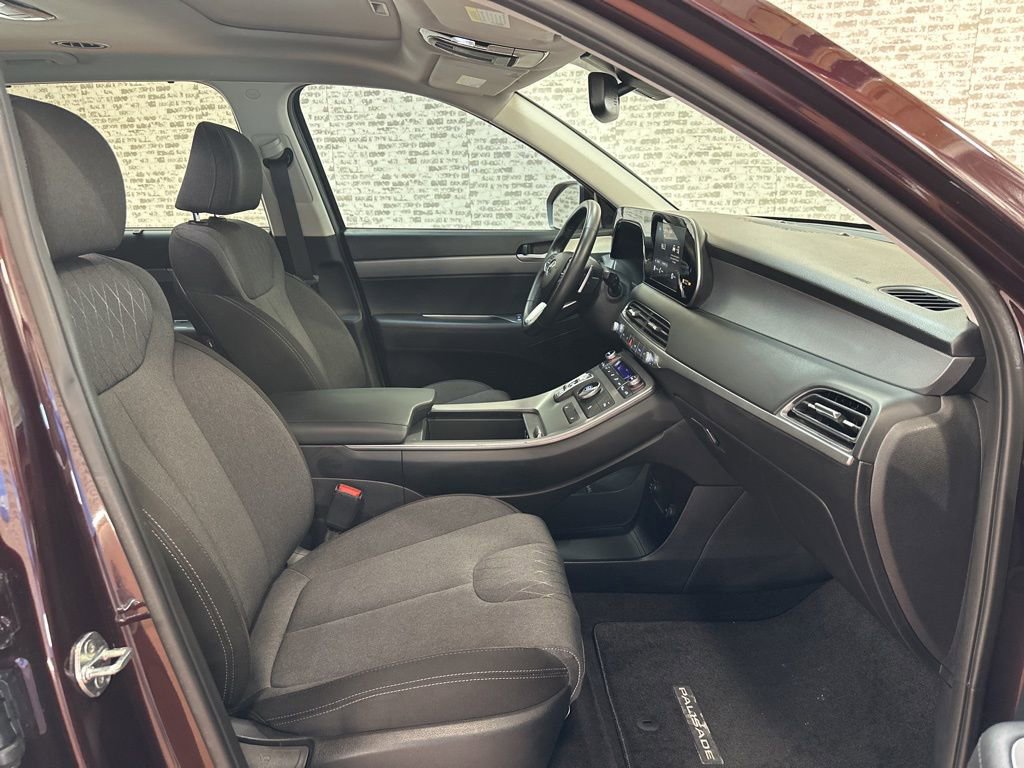 Used 2022 Hyundai Palisade SEL w/ Convenience Package image 11