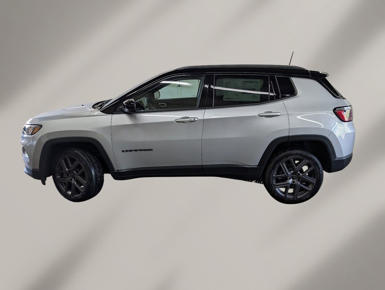New 2026 Jeep Compass Limited image 3