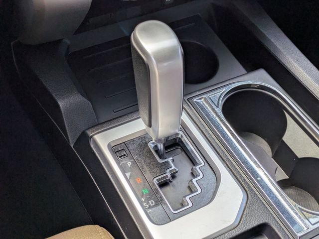 Used 2016 Toyota Tundra SR5 w/ SR5 Upgrade Package image 17