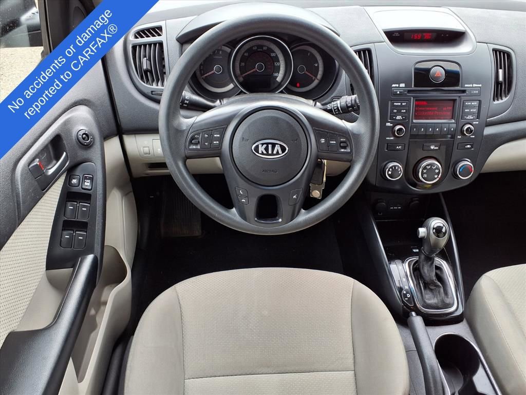 Used 2011 Kia Forte EX image 15