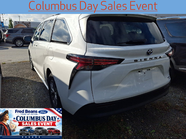 Used 2022 Toyota Sienna LE FWD image 6