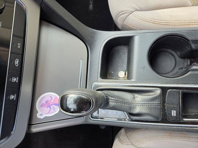 Used 2015 Hyundai Sonata SE w/ Option Group 02 image 18