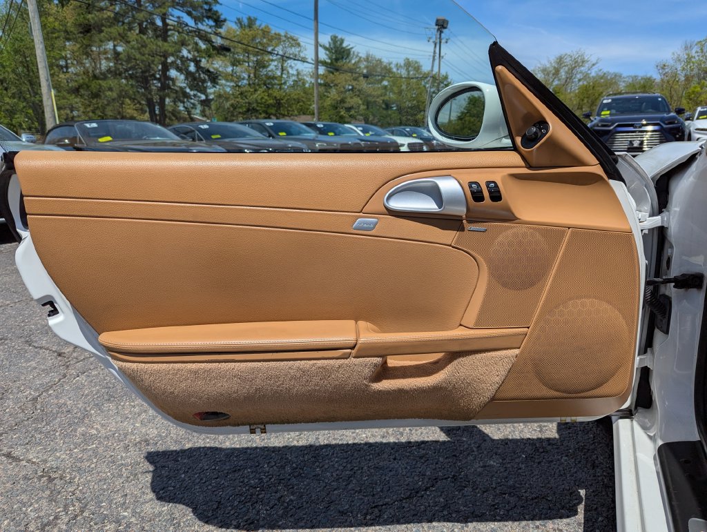 Used 2006 Porsche Cayman S RWD image 12