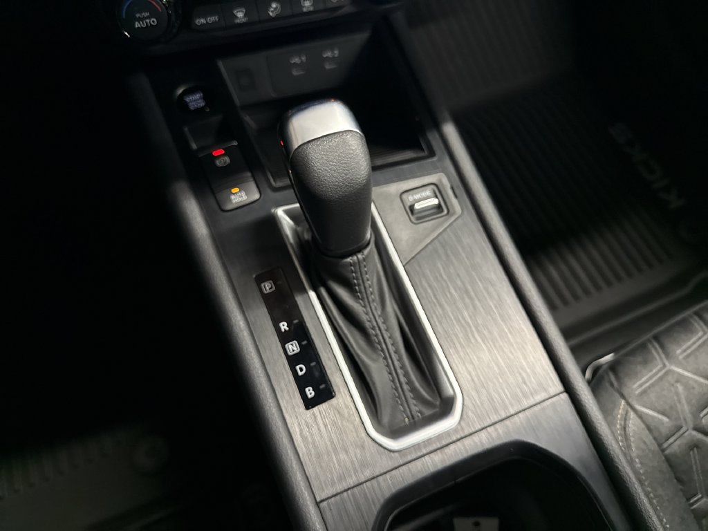 New 2027 Nissan Kicks SV AWD/4WD image 20