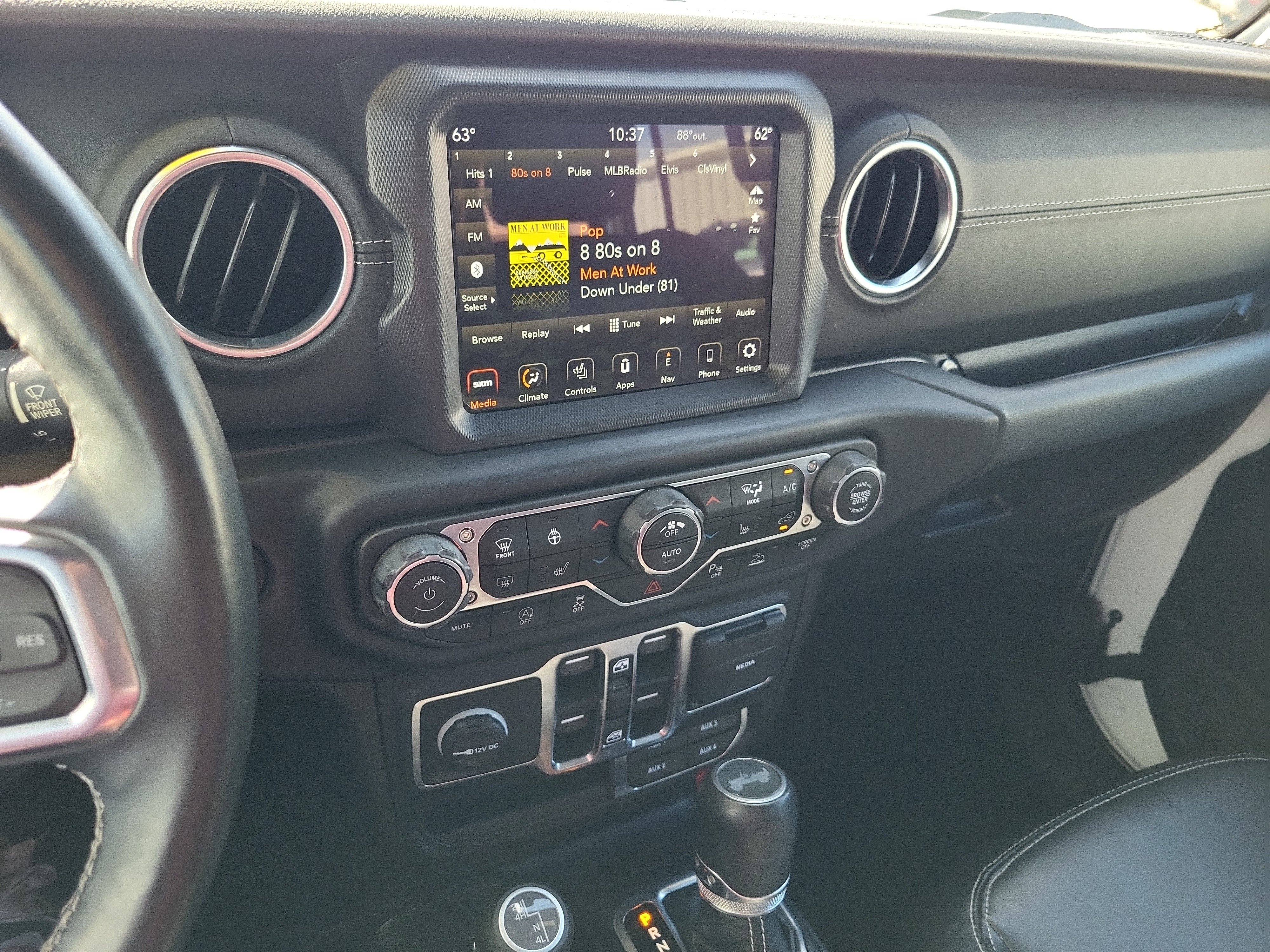 Used 2021 Jeep Wrangler Unlimited Sahara image 20