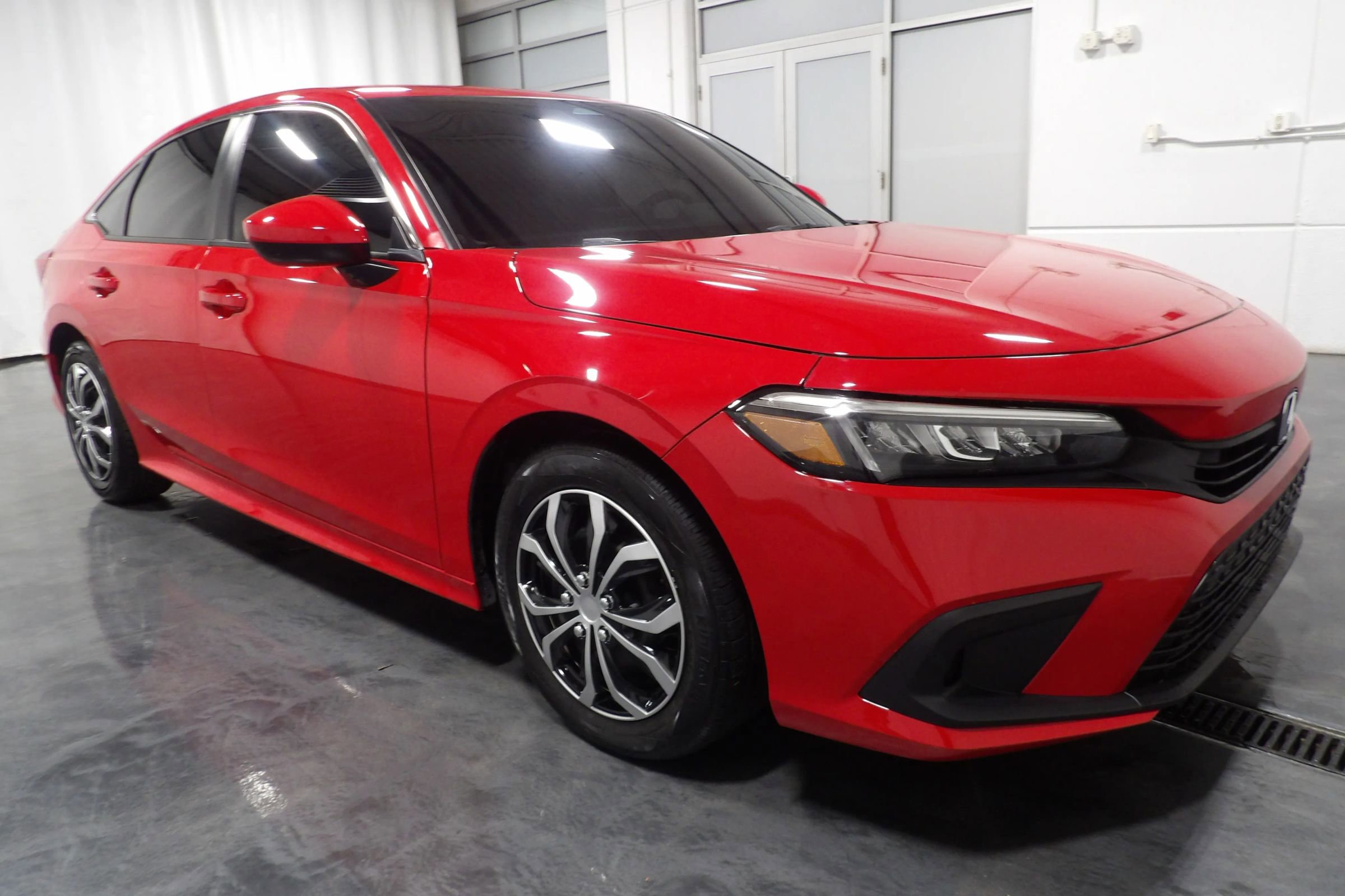 Used 2023 Honda Civic LX image 2