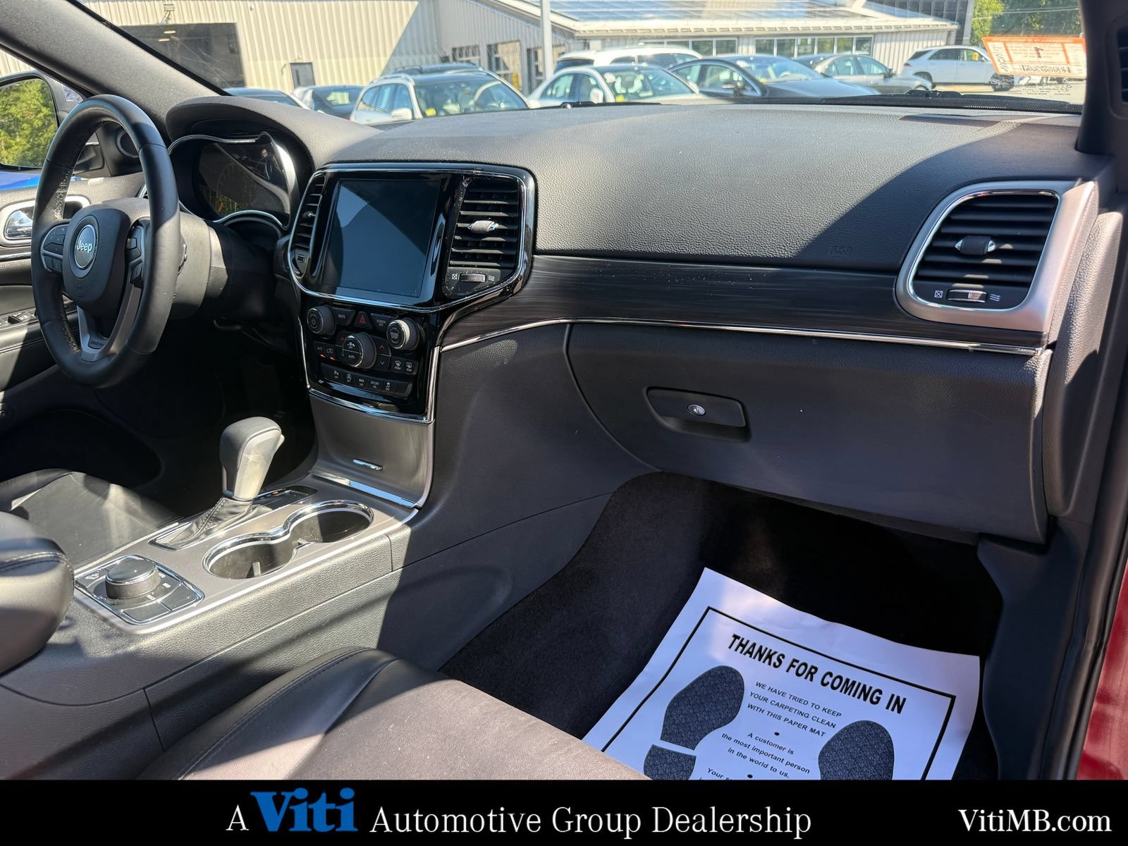 Used 2019 Jeep Grand Cherokee Limited AWD/4WD image 29