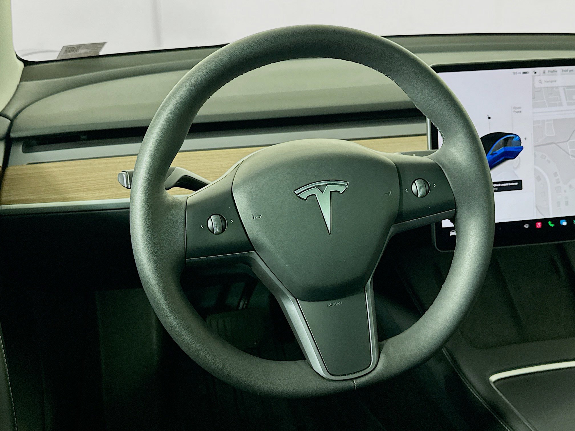 Used 2023 Tesla Model 3 Standard Range image 17
