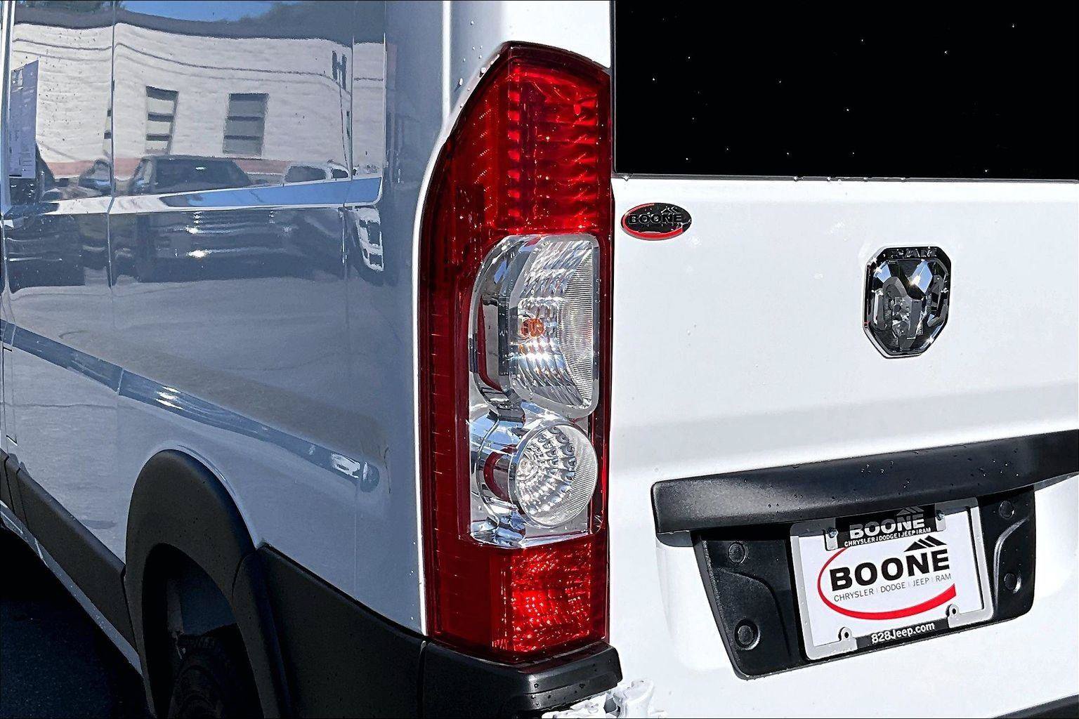 Used 2025 RAM ProMaster 1500 w/ Safety Group FWD image 29