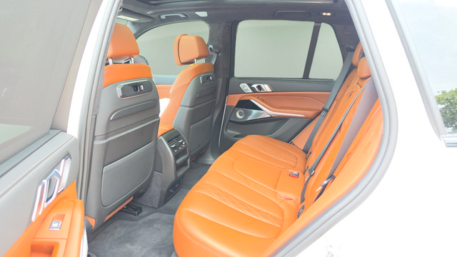 Used 2025 BMW X5 M60i w/ Executive Package AWD/4WD image 50