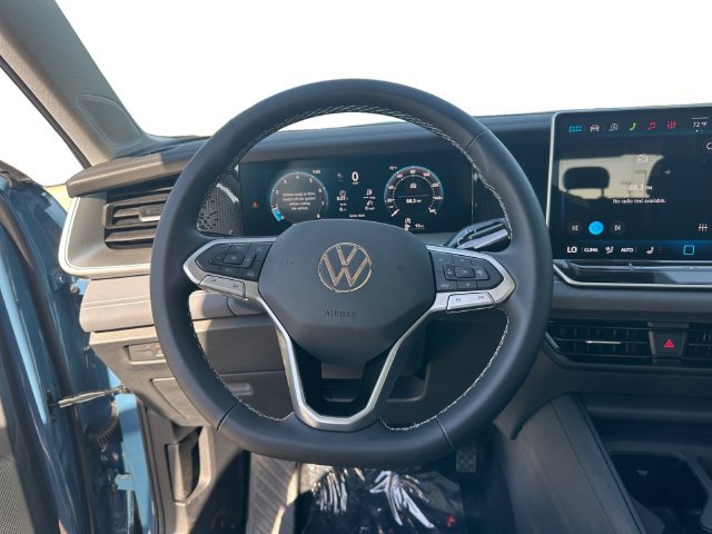 New 2026 Volkswagen Tiguan SE FWD image 12
