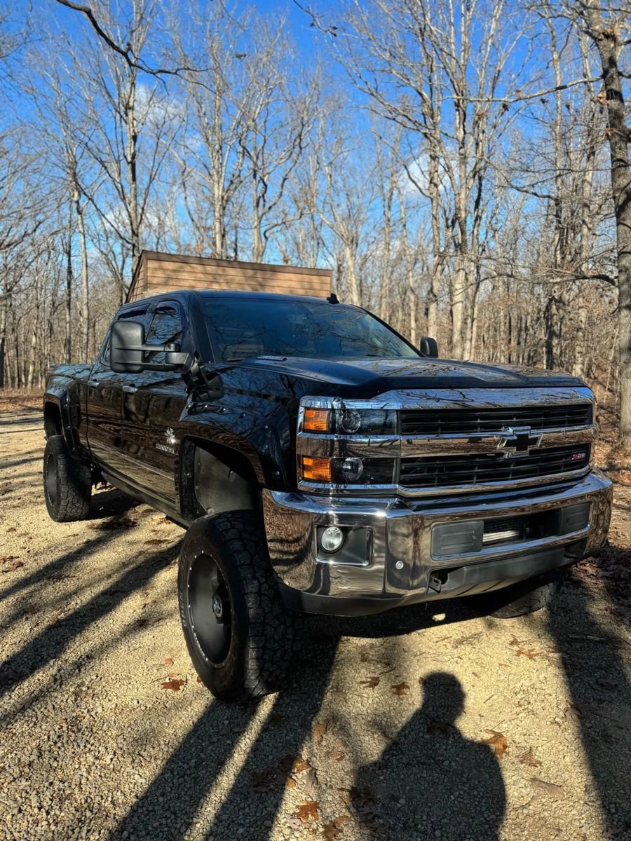 Used 2015 Chevrolet Silverado 2500 LTZ w/ Duramax Plus Package image 5