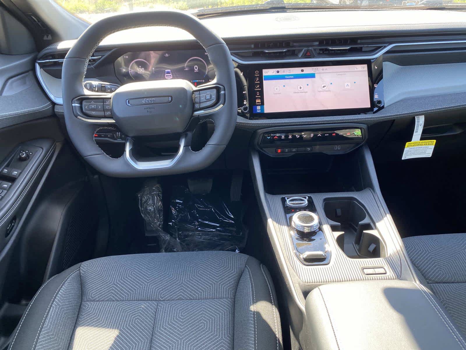 New 2026 Jeep Cherokee Laredo AWD/4WD image 7