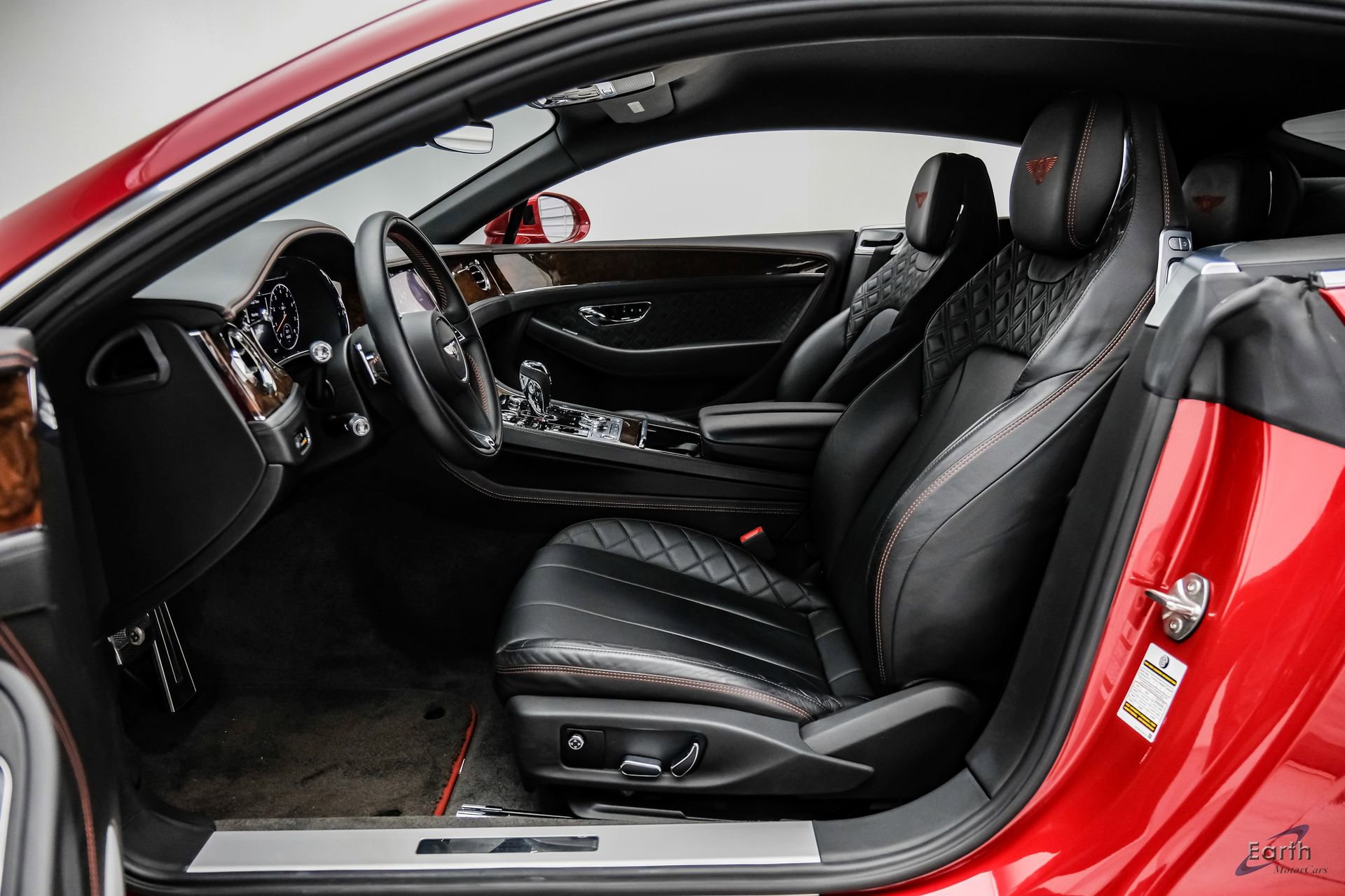 Used 2020 Bentley Continental GT AWD/4WD image 40