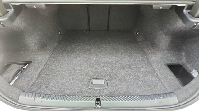 Used 2025 BMW i5 xDrive40 w/ M Sport Package image 15