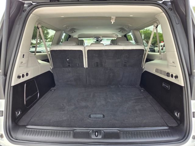 Certified 2023 Jeep Wagoneer L Series II RWD image 9