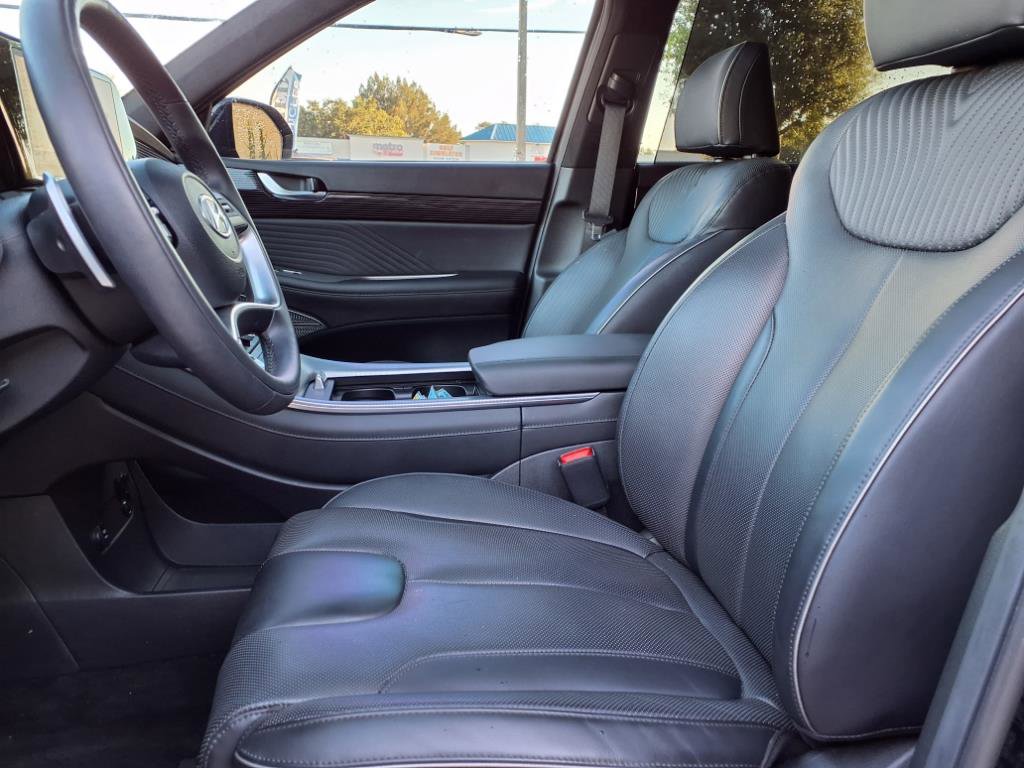 Used 2024 Hyundai Palisade Calligraphy image 31