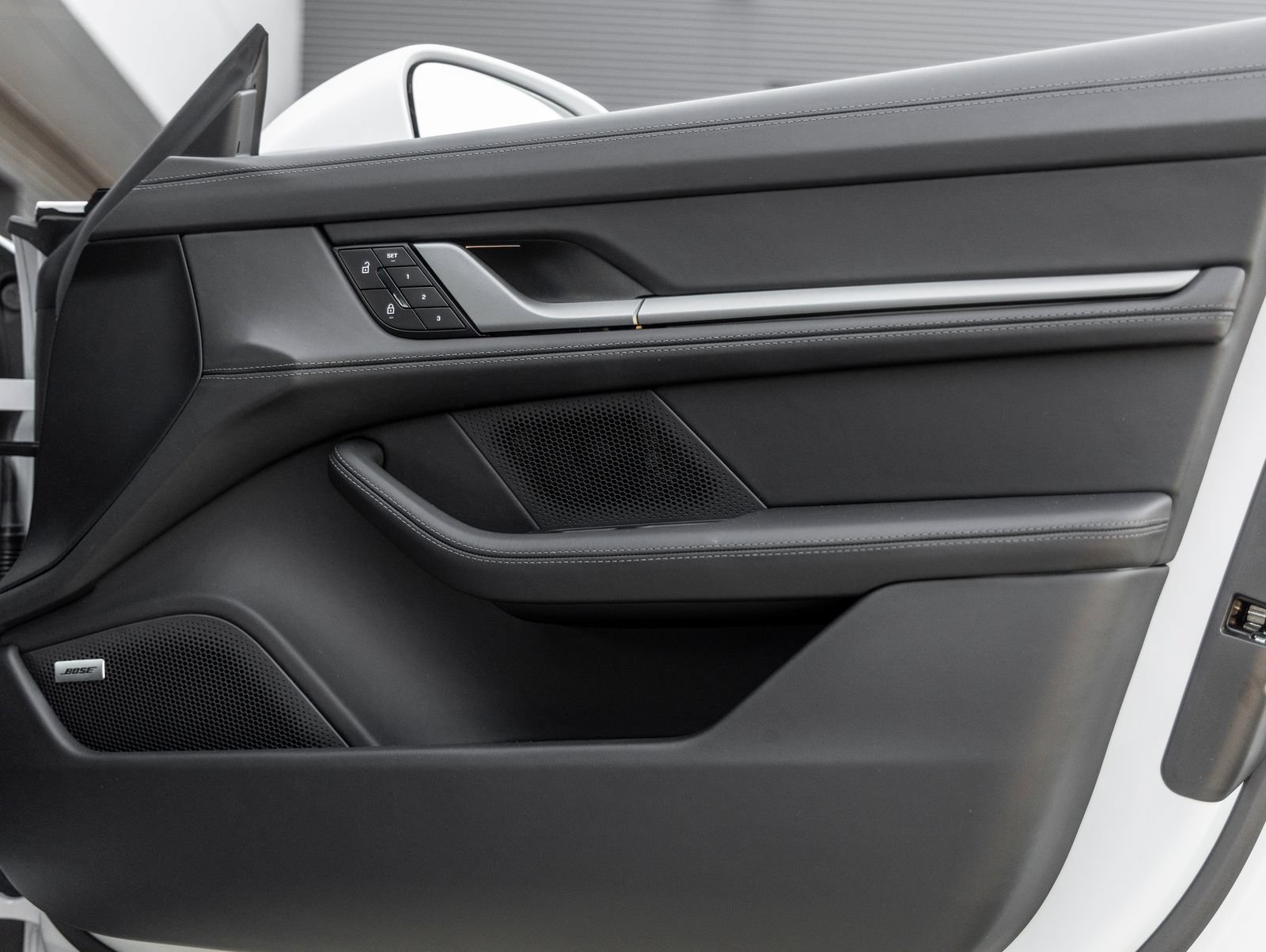 New 2026 Porsche Taycan AWD/4WD image 43