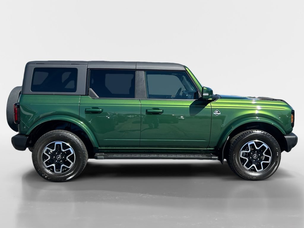 Used 2022 Ford Bronco Outer Banks AWD/4WD image 9