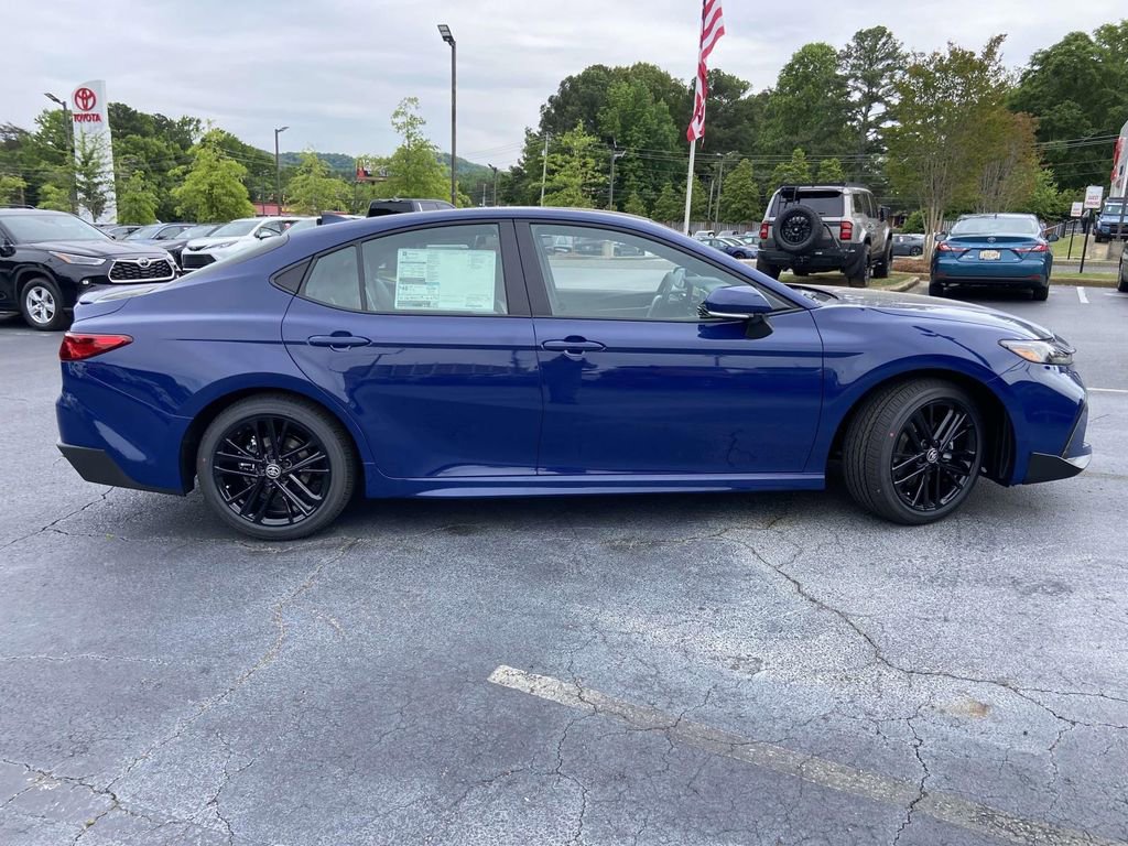 New 2026 Toyota Camry SE FWD image 2
