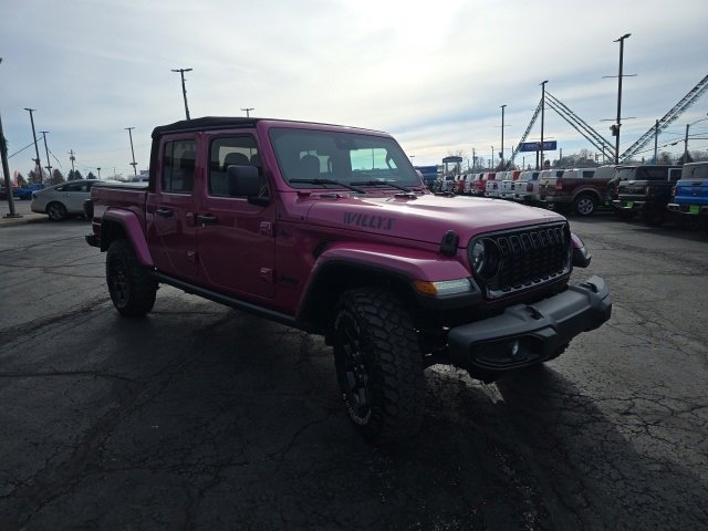 Used 2024 Jeep Gladiator Willys image 11