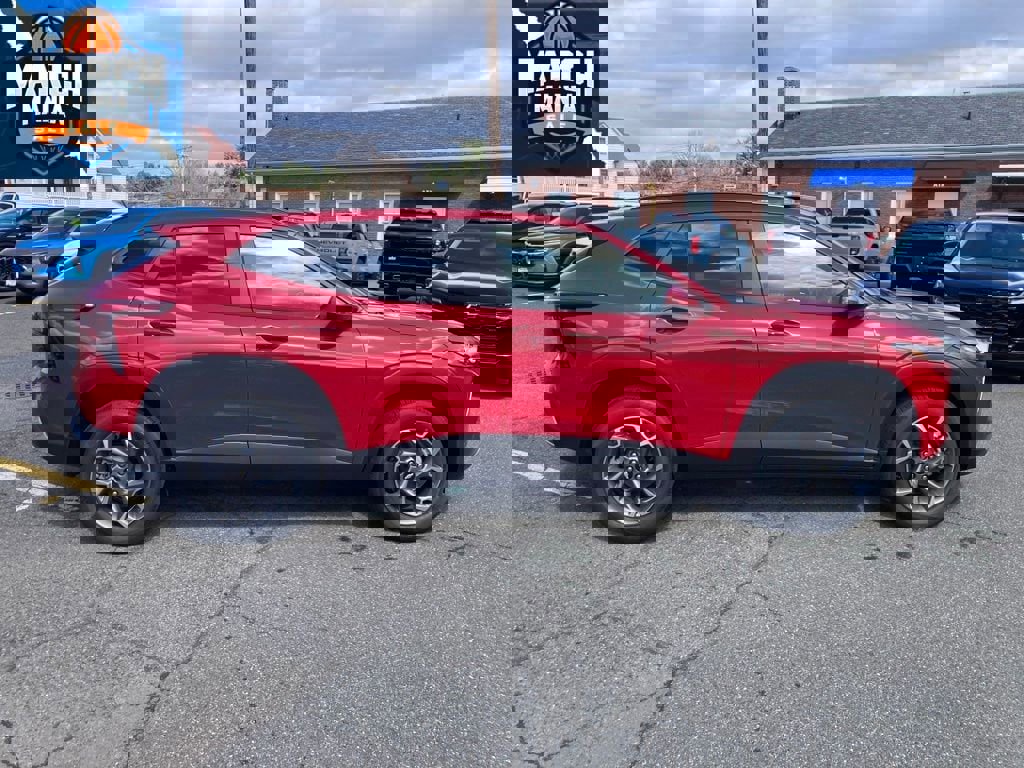 New 2026 Chevrolet Trax LT image 8