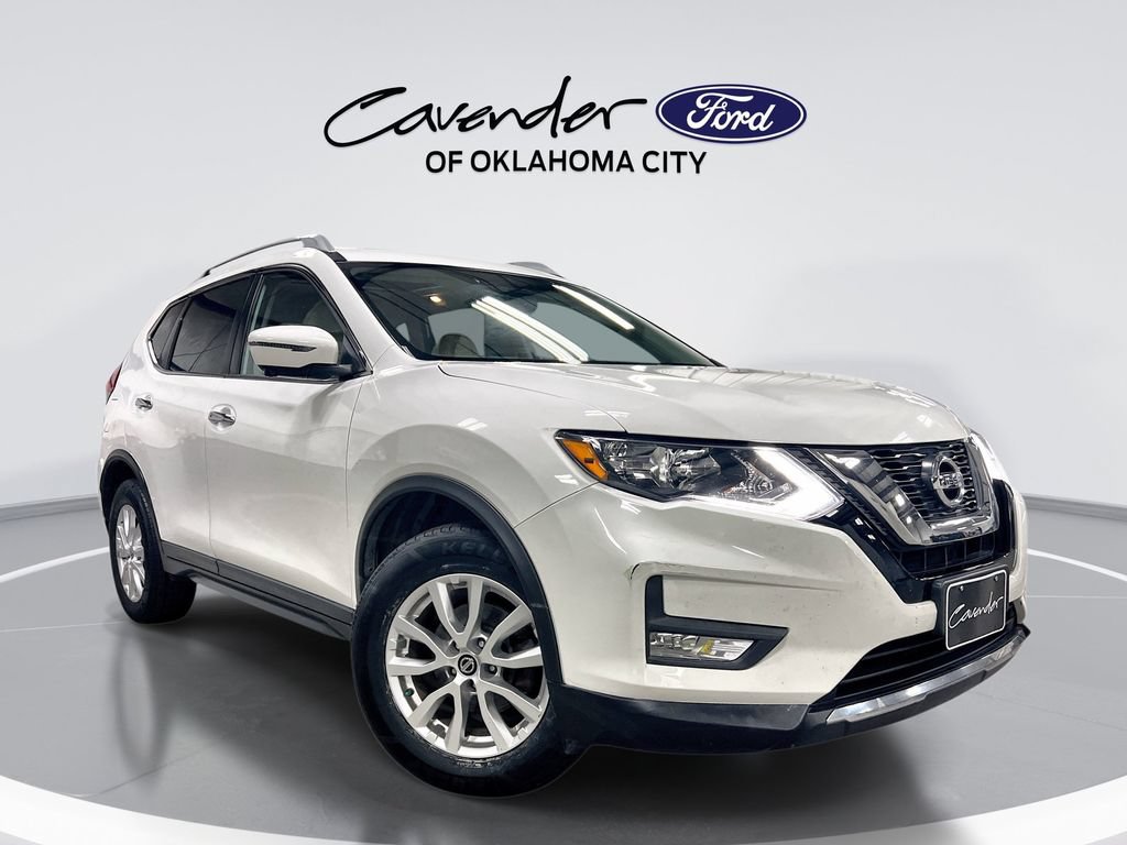 Used 2017 Nissan Rogue SV