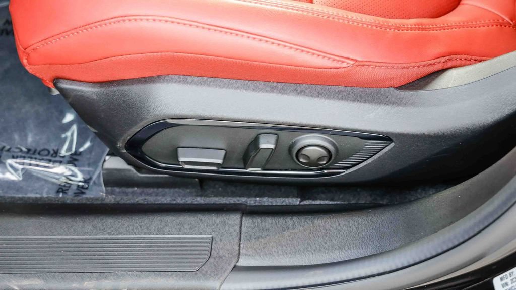 New 2026 Dodge Charger R/T AWD/4WD image 25