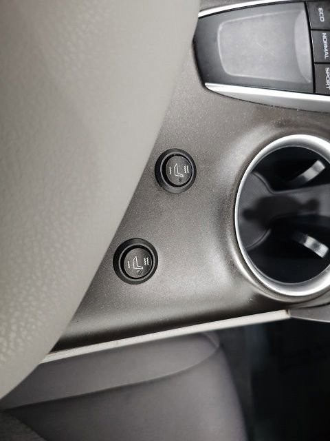 Certified 2023 Toyota Camry LE image 24