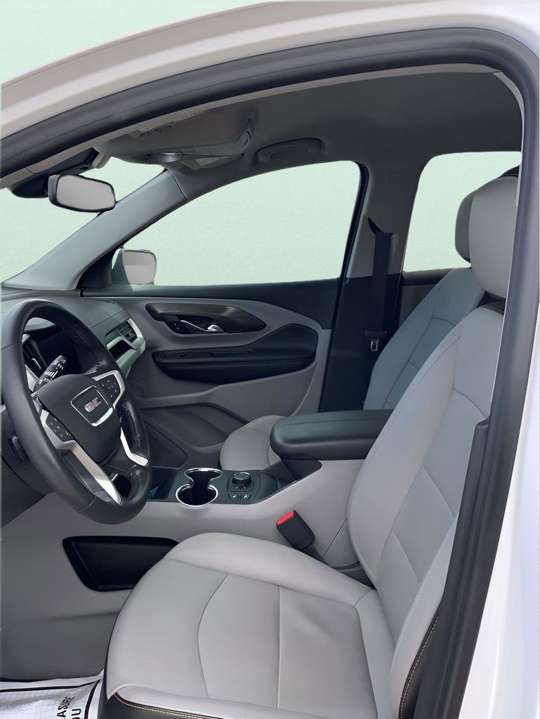 Used 2021 GMC Terrain SLT image 11