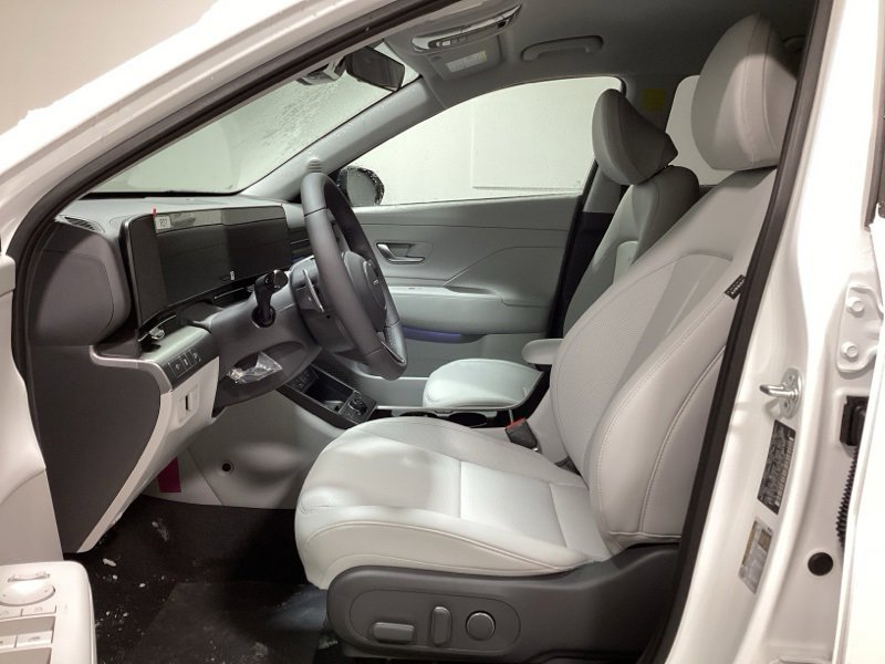 New 2026 Hyundai Kona SEL Premium image 17