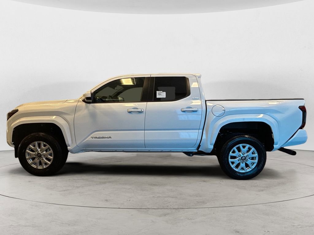 New 2026 Toyota Tacoma SR5 image 2