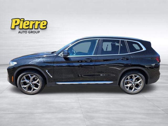 Used 2024 BMW X3 xDrive30i AWD/4WD image 3